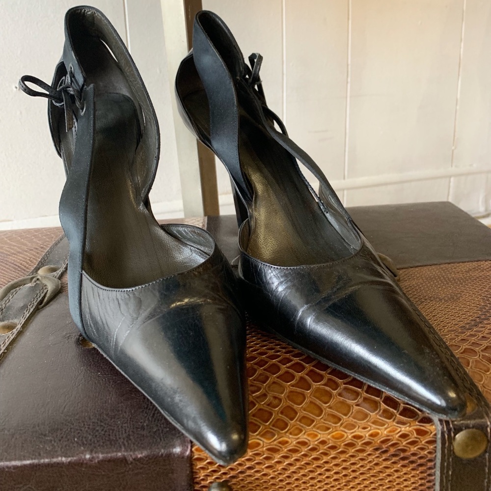 Gucci heels size 10